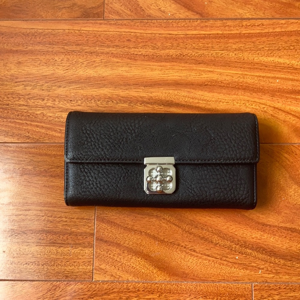 [SOLD] Faux Leather clutch